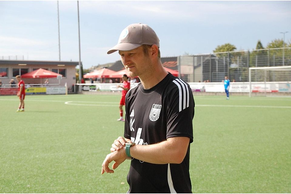 Hat noch einige Baustellen: Wenaus Trainer Maik Kasperczyk.
