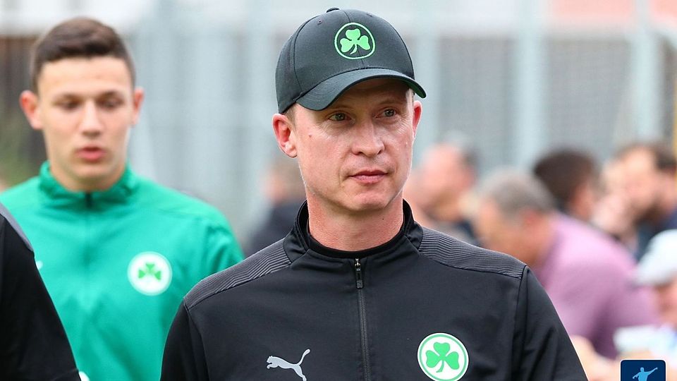 Petr Ruman coacht auch in der kommenden Saison die SpVgg Greuther Fürth II in der Regionalliga Bayern.