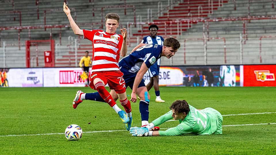 Linus Güther (li.) war der überragende Mann beim Derbysieg gegen Hertha.