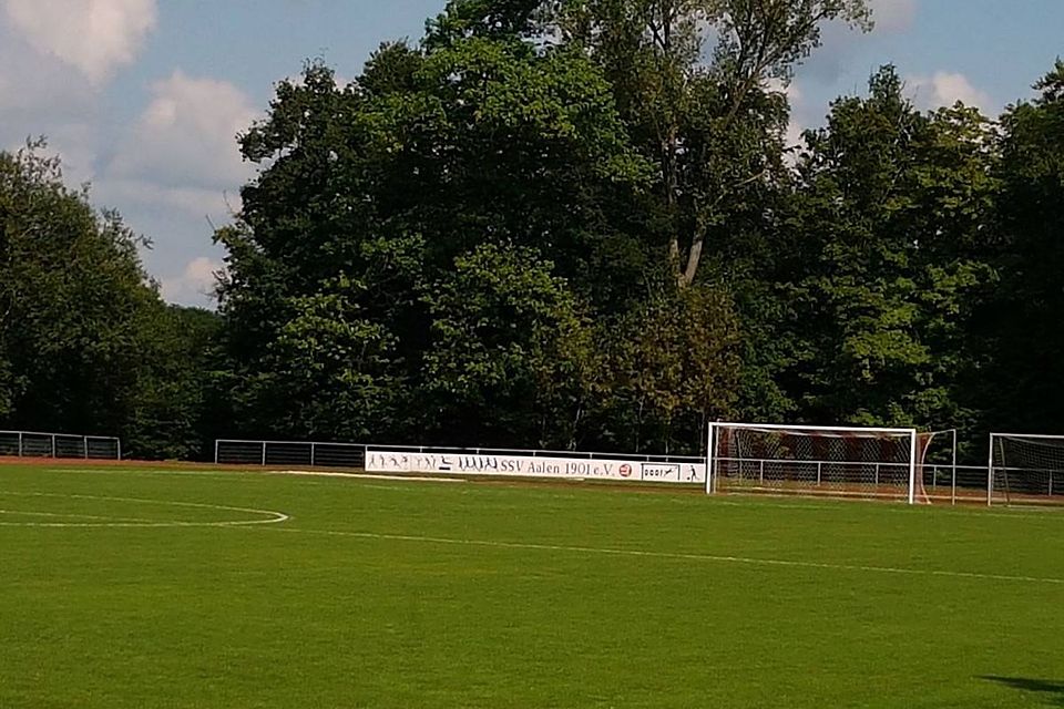 Ein mittlerweile sehr vertrautes Bild: Die rausgeputzten Plätze warten darauf, wieder genutzt zu werden, wie hier beim SSV Aalen.