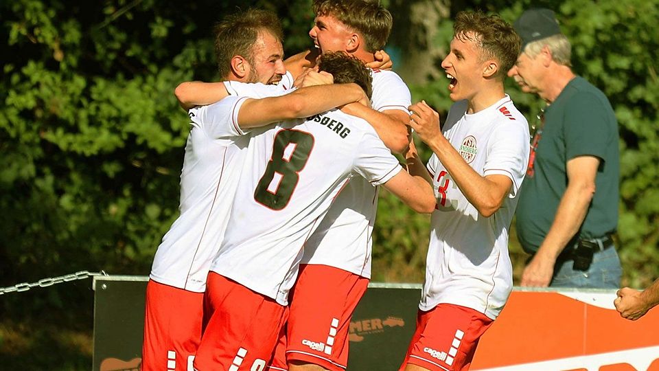 Der TSV Landsberg hat durch den Patzer der Junglöwen die Tabellenführung übernommen.