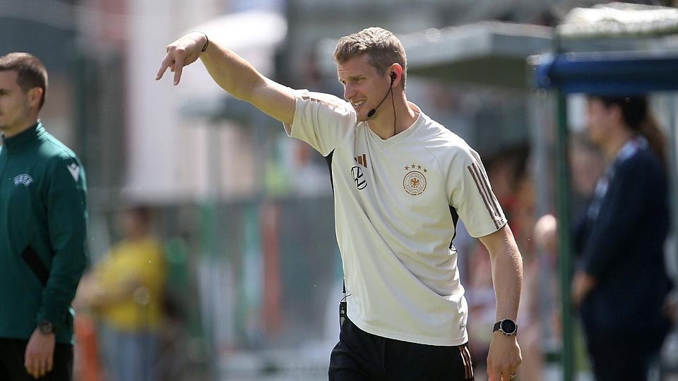 Seit 2022 arbeitet Lars Bender als Co-Trainer für die Nachwuchsmannschaften den DFB.