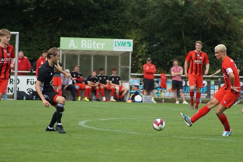 Devin Bürschgens (rechts) trifft mit seiner Concordia auf Verbandsligisten TuS Hiltrup Devin Bürschgens (rechts) trifft mit seiner Concordia auf Verbandsligisten TuS Hiltrup