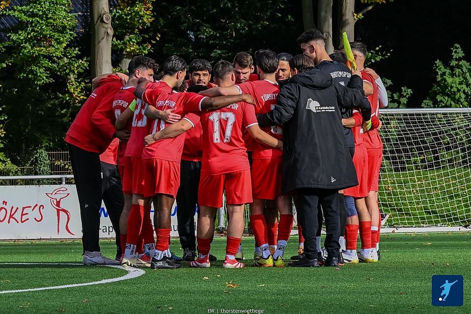 Die Spieler von Türkiyemspor Bochum dürfen im Sommer einen neuen Mitspieler begrüßen.