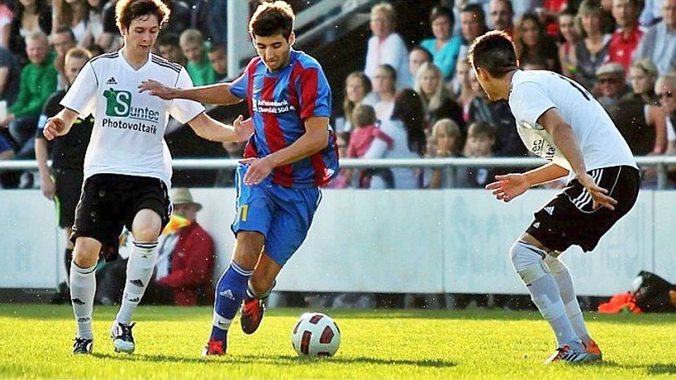 Marcel Steiger (am Ball) schließt sich der Fortuna Regensburg an.