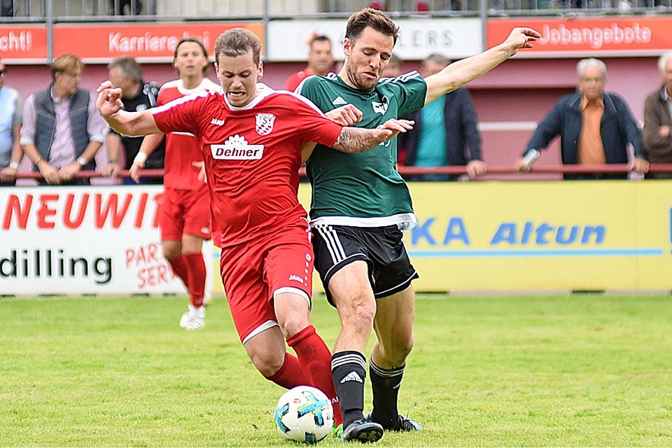 Zuletzt spielte der Unterliezheimer Michael Knötzinger beim TSV Rain (roten Trikot) in der Regionalliga. Im August geht es über den großen Teich nach Amerika, wo er sich seinen Traum, Profifußballer zu werden, doch noch erfüllen möchte.