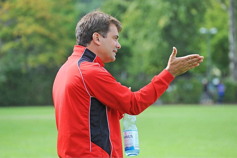 Trainer Alberto de Torres führte den FC Rheinsüd in die Bezirksliga