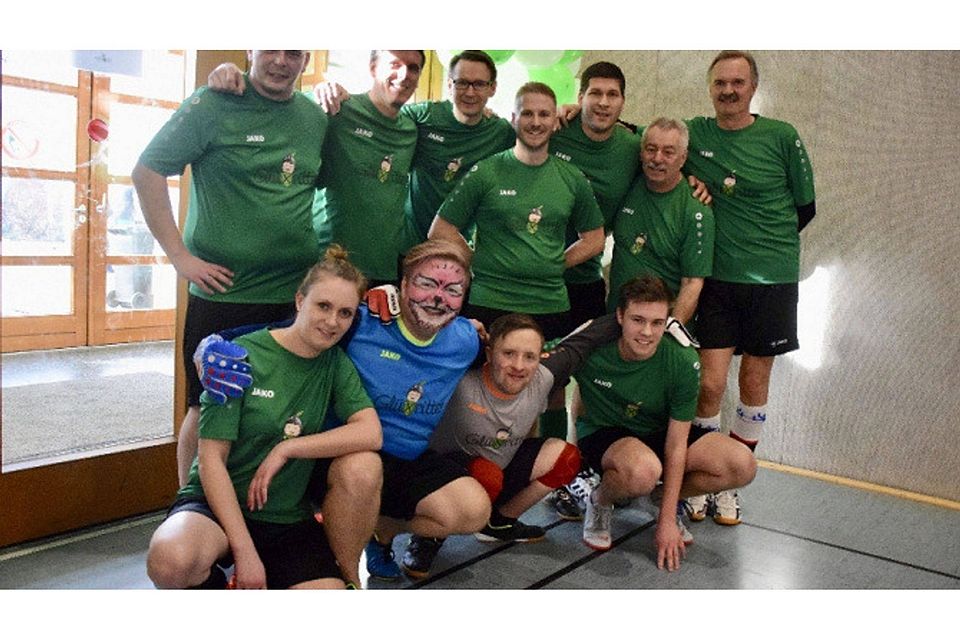 Freude am integrativen Fußballturnier, bei dem es freundlich zuging: das Team der Glüxritter.  ©Sophie Schade