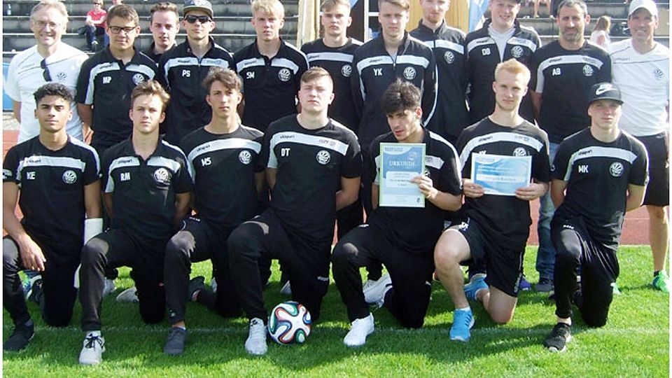 Eine sehr erfolgreiche Saison haben die A-Junioren des TSV Schwabmünchen hinter sich, die schwäbischer Pokalsieger wurden, bei der bayerischen Endrunde Rang vier belegten und auch in der BOL überzeugten.