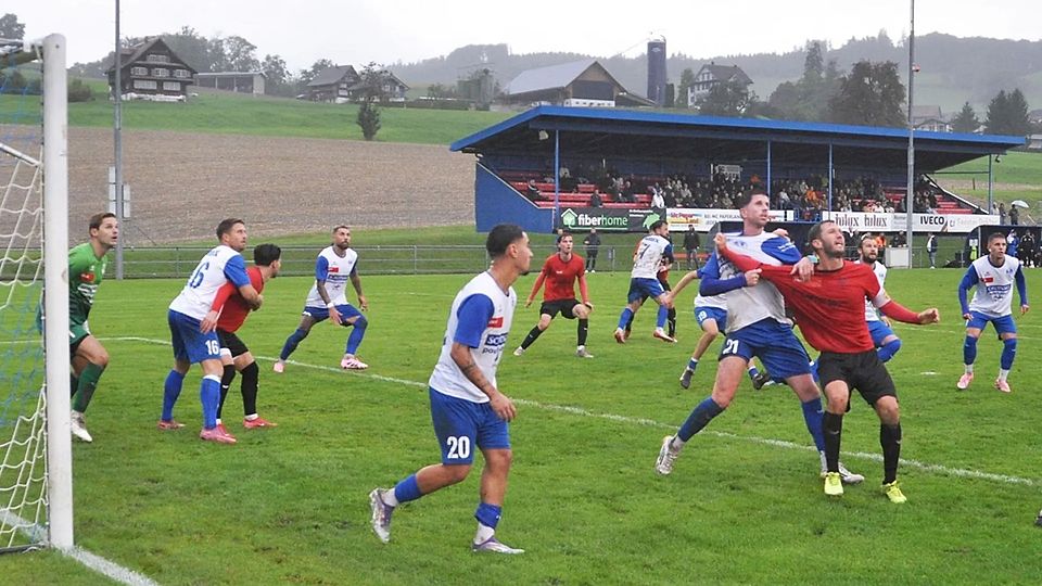 Die packende Begegnung zwischen Tuggen und Wettswil/Bonstetten endete mit einem knappen 1:0 für die Platzherren.