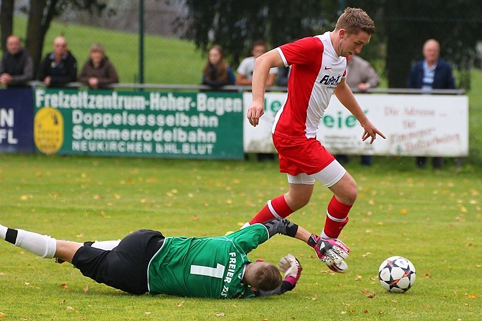 F: Tschannerl Neukirchen gewann gegen den Freien TuS mit 4:0.