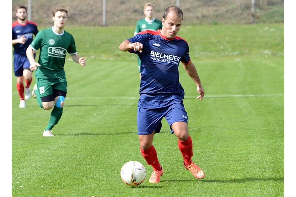 Ismail Morina kickt in der kommenden Saison wieder für den SV Fortuna Regensburg F: Meier