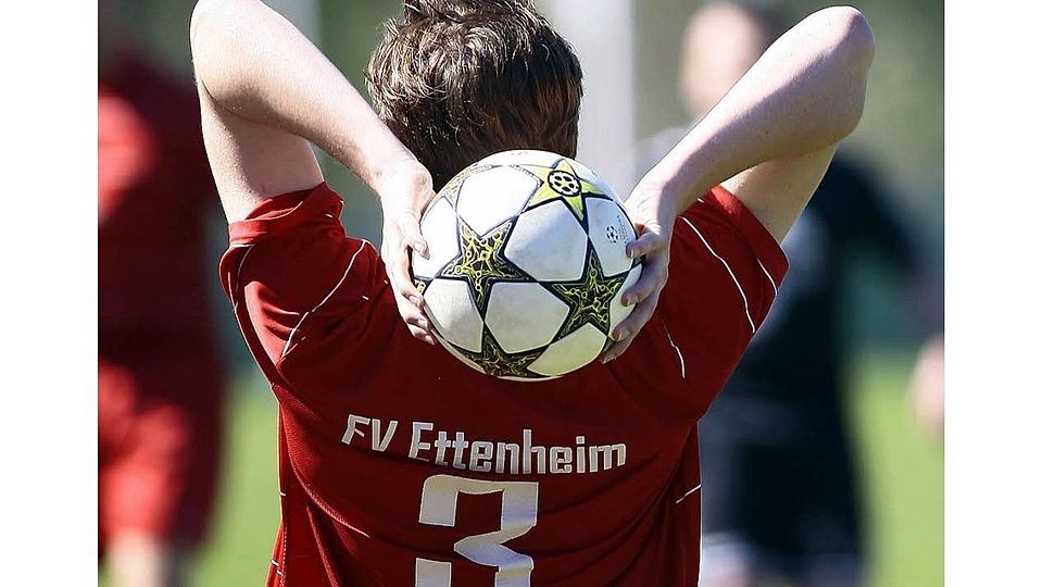 Zum großen Wurf setzen Fabian Kiser und der FV Ettenheim am Mittwochabend an.   | Foto: Archiv: Peter Aukthun