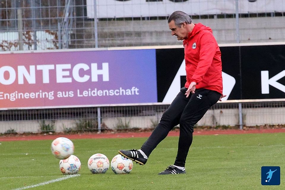 Harald Huber wird weiterhin die Wacker-Keeper unter seine Fittiche nehmen.