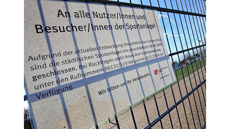 Die Stadt Mainz hat ihre Fußballplätze bis 19. April gesperrt.