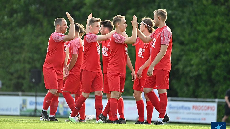 Als Tabellenletzter muss man jetzt im Stadtderby gegen 07 Bensheim ran.