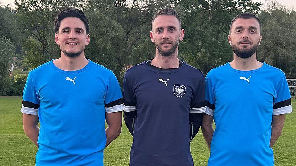 Halten dem FC Kosova Regensburg die Treue (von links): Lavdrim Zeciri, Andi Xhixha und Lirim Gashi.