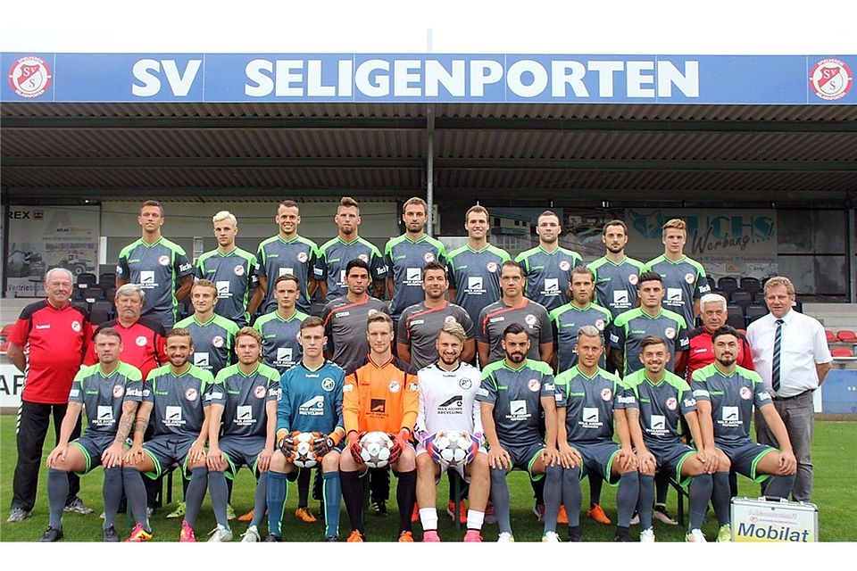 Diese Spieler sollen es in der Saison 2016/17 für den SV Seligenporten in der Regionalliga richten.  Foto: Weller
