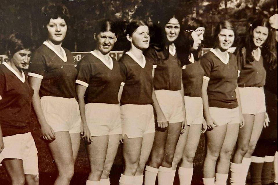 Frauenfußball anno 1970 in Erding „Männer waren nur gekommen, um zu