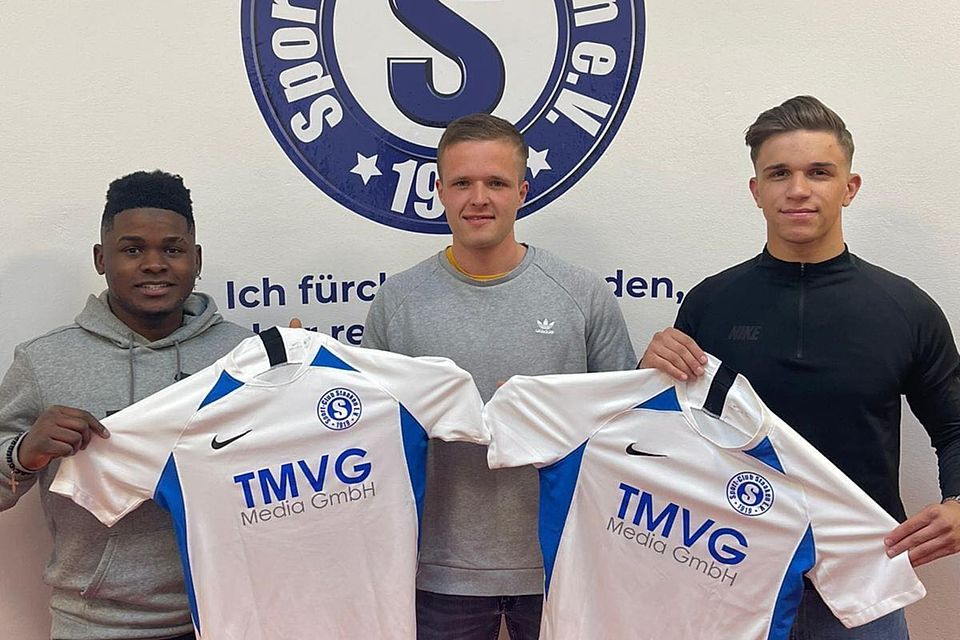 Drei der vier Nachwuchsspieler für die Oberligamannschaft.