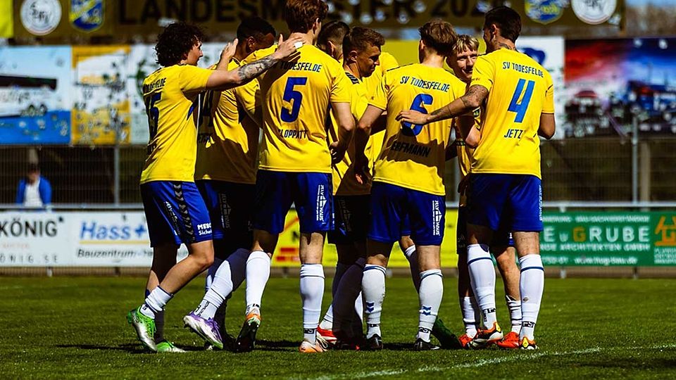 Verdienter Meister der Oberliga Schleswig-Holstein und Teilnehmer an der Aufstiegsrunde zur Regionalliga Nord - der SV Todesfelde.