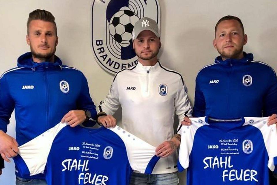 Stefan Taube, Maik Aumann und Stephan Schubarth bilden das neue Trainer-Trio von Stahl Brandenburg.