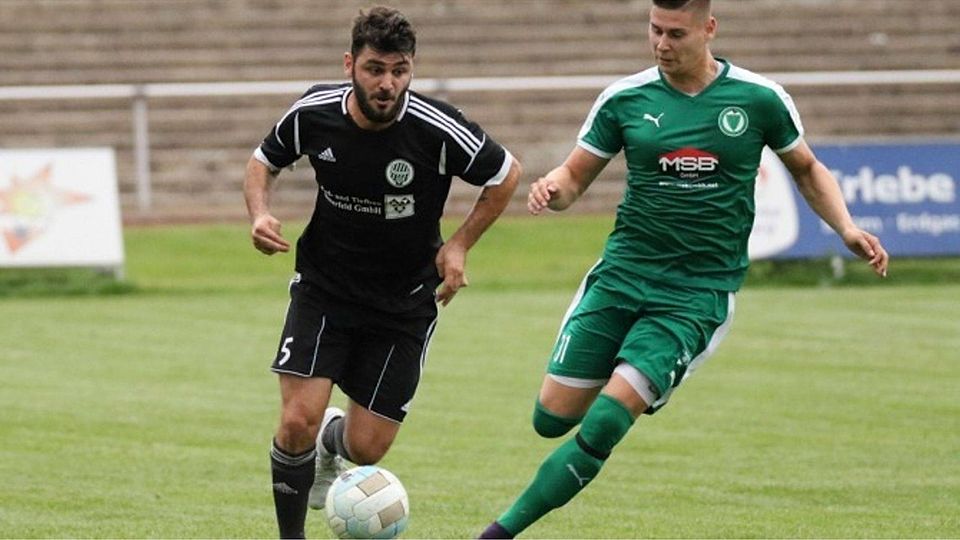 Tim Stober (rechts) spielt ab sofort für den MSV Eisleben.                        F: Kölbel