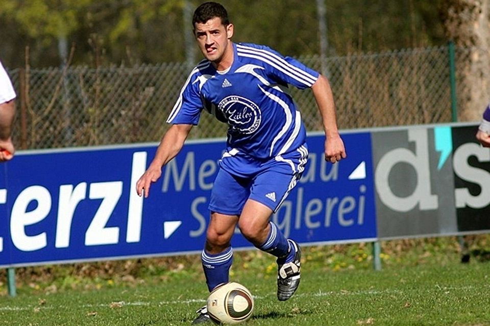Daniel Sattler wird dem FC Salzweg in den nächsten Wochen fehlen. F: Wagner Daniel Sattler wird dem FC Salzweg in den nächsten Wochen fehlen. F: Wagner