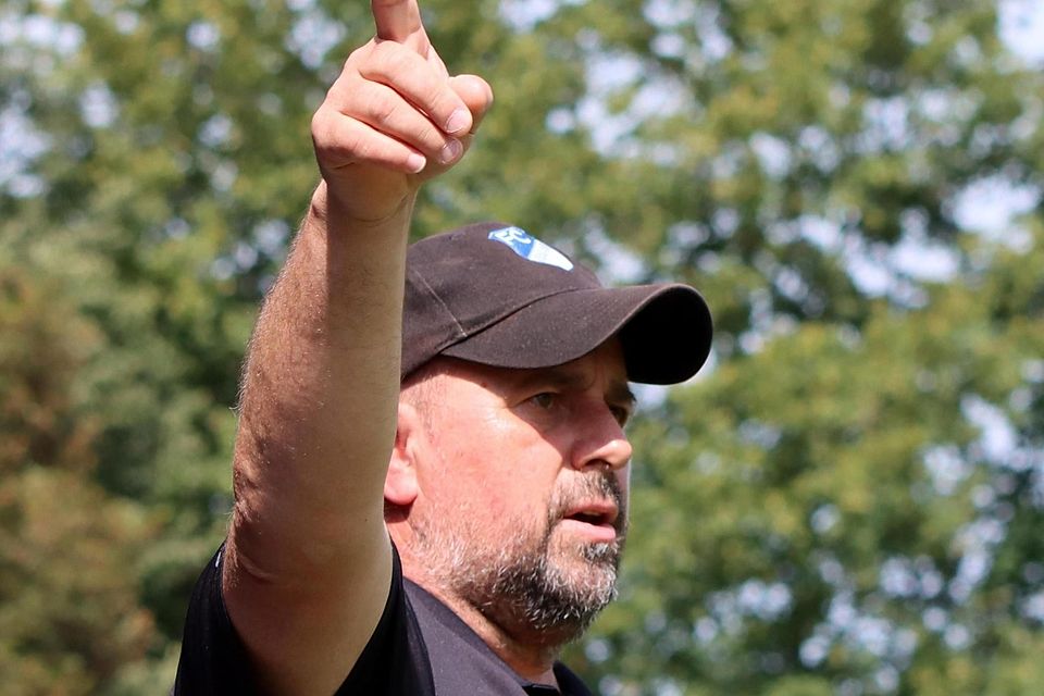 „Die erste Halbzeit haben wir komplett verschlafen“, sagt Ismanings Trainer Xhevat „Jacky“ Muriqi. „Die erste Halbzeit haben wir komplett verschlafen“, sagt Ismanings Trainer Xhevat „Jacky“ Muriqi.