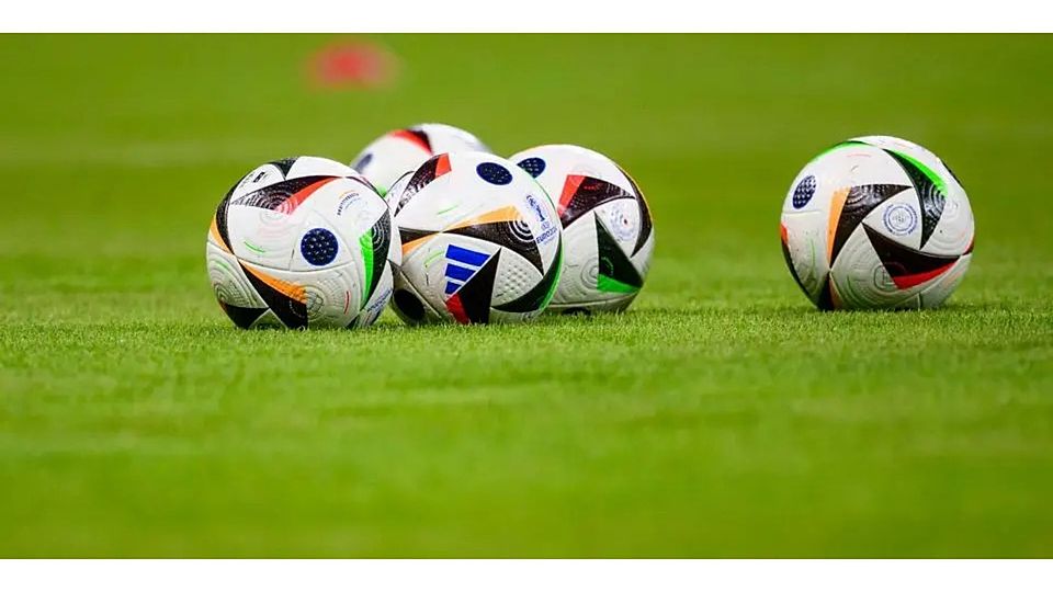 Die Fußball-A-Junioren des SC Waldgirmes stehen auch nach ihrem Auftritt in der Hessenliga beim FC Erlensee ohne Punkte da. (Symbolfoto) © Tom Weller/dpa