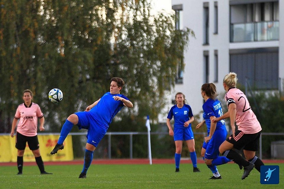 Dank einem 2:0-Sieg gegen die beste Offensive der Frauen Regionalliga Südwest, klettert der TSV Schott Mainz auf den fünften Tabellenplatz.