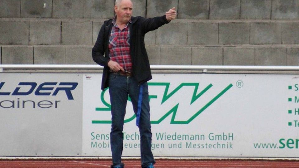Peter Berger bleibt weiterhin verantwortlicher Coach der SpVgg Kaufbeuren. Foto: Thomas Weißenbach