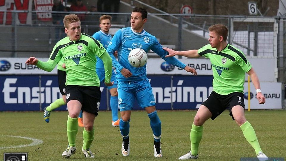 Die U23 der Stuttgarter Kickers hat sich zum vierten Mal in Folge durchgesetzt und nach dem Mittwochsspiel gegen Reutlingen auch in Freiburg gewonnen. Foto: Hans-Ulrich Sterr