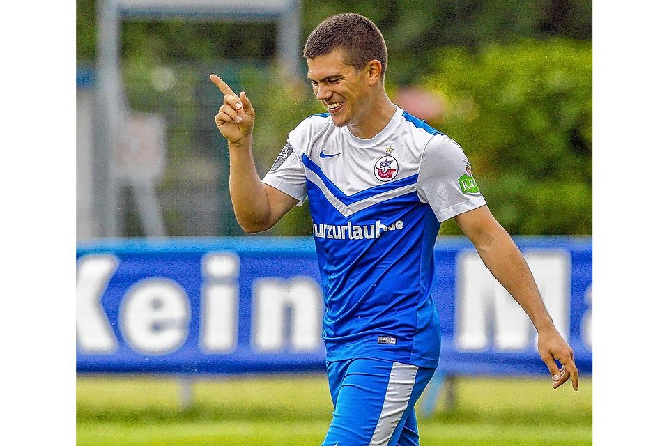 Julian Jakobs, der die härteste Vorbereitung seiner Laufbahn absolvierte, freut sich auf das Benefizspiel gegen Schalke 04 und den Saisonstart bei Preußen Münster. Andy Bünning