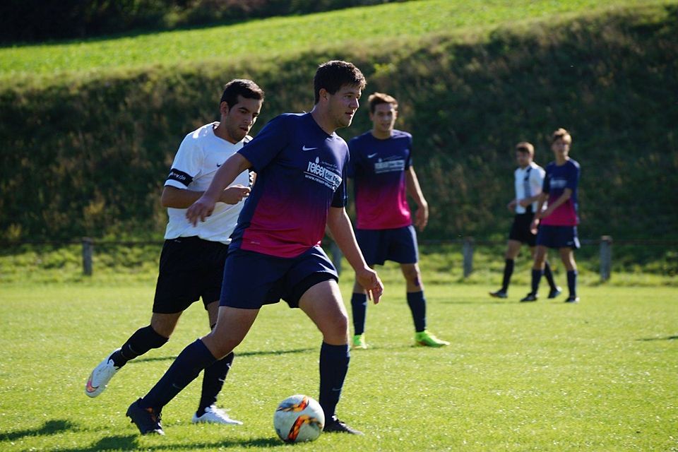 A-Klassen-Absteiger Neckarzimmern startet mit einem Heimspiel gegen den SV Sattelbach II in die Saison. Archiv-Foto: Galm A-Klassen-Absteiger Neckarzimmern startet mit einem Heimspiel gegen den SV Sattelbach II in die Saison. Archiv-Foto: Galm