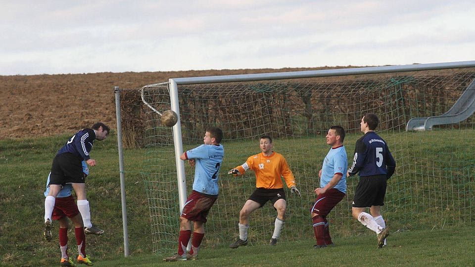 Die SG Ulfa/Gonterskirchen gewinnt das SPitzenspiel bei der SG Fauerbach/Wallernhausen und geht mit großen Schritten dem Aufstieg entgegen (Foto: gla).