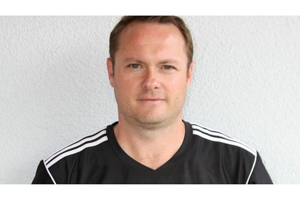 Auch in der kommenden Saison Trainer der DJK-SV Oberwiesenacker: Markus Stigler. F: Meier