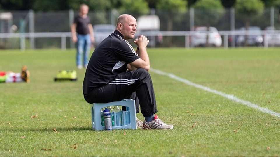 Frank Rethmann steht mit der Viktoria auf Platz 2 der Bezirksliga.  F: Bernd Seyme