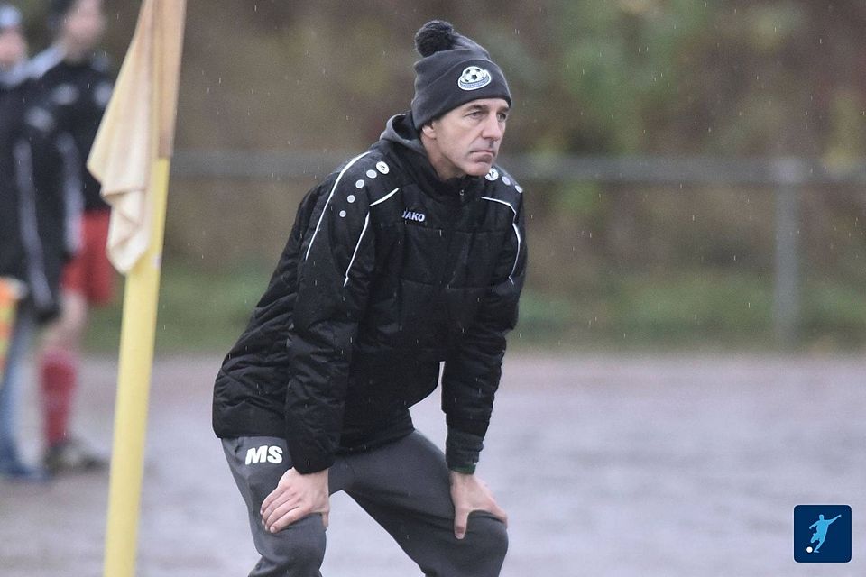 Will sich in seinen letzten Spielen weiter voll für die SG Vulkaneifel reinkien: Trainer Michael Scholer. Will sich in seinen letzten Spielen weiter voll für die SG Vulkaneifel reinkien: Trainer Michael Scholer.