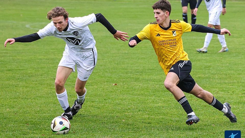 Der Druck, den Darius Argintaru (rechts) mit dem TSV Kammlach ausübte, war letztlich zu groß. Dominik Erhard musste sich mit dem TV Boos geschlagen geben.