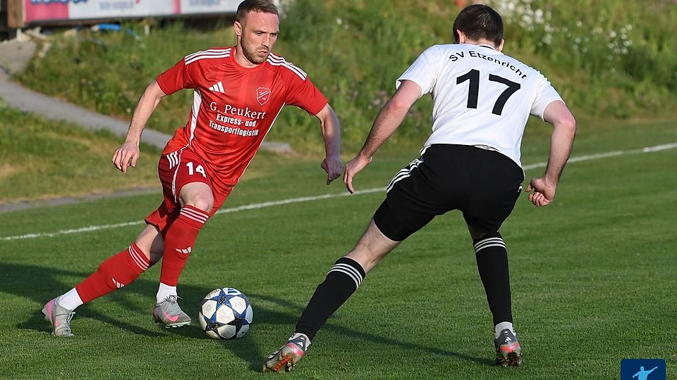 Alexander Wittenzellner (li.) soll beim SV Auerbach auf und neben dem Platz Akzente setzen 