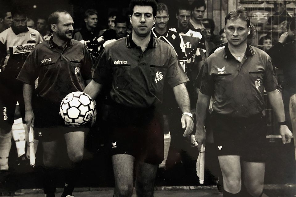 Silvio Mrohs (links) vor einem Spiel zwischen Hertha BSC Berlin und Waldhof Mannheim.