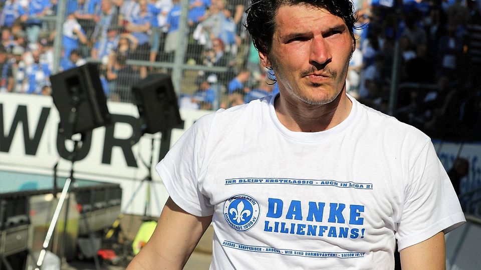Torjäger, Publikumsliebling und Bundesliga-Aufstiegsheld: Dominik Stroh-Engel erlebte sein Karrierehöhepunkt beim SV Darmstadt 98. Für die Lillien knipste er 42-mal in 98 Partien.