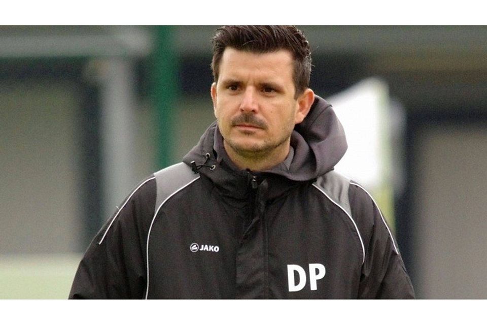 Peter Dobler ist nicht mehr Trainer beim FC Tegernheim. Foto: Schmautz