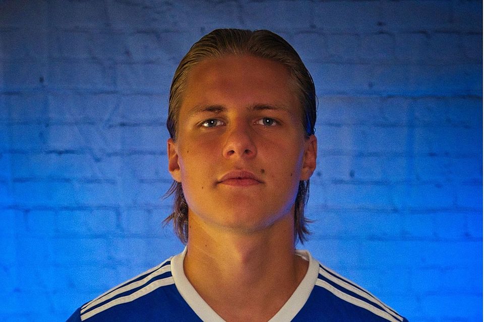 Florian Weber zeigt beim FCD auf. Florian Weber zeigt beim FCD auf.