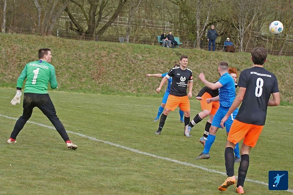 Die SG Heftrich/Niederseelbach hat einen Antrag auf künftige Einstufung in der B-Liga gestellt. Die SG Heftrich/Niederseelbach hat einen Antrag auf künftige Einstufung in der B-Liga gestellt.