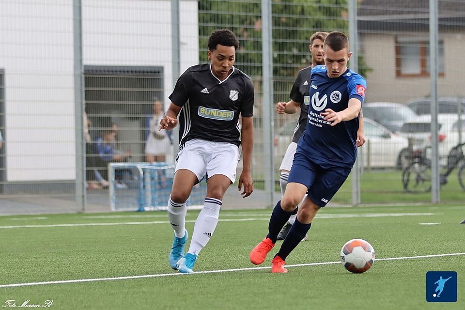 Hellenthal (li.) noch aus seiner Zeit in beim SV Frauenberg