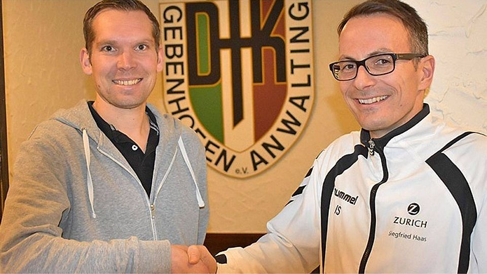 Gebenhofens Abteilungsleiter Jochen Schmid (rechts) freut sich auf die Zusammenarbeit mit Spielertrainer Vincent Aumiller (links).  Foto: Schmid