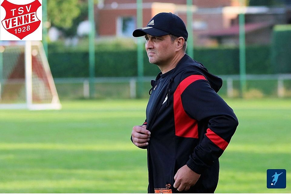 Nico Fehlhauer bleibt auch in der Saison 2021/2022 Trainer des TSV Venne.