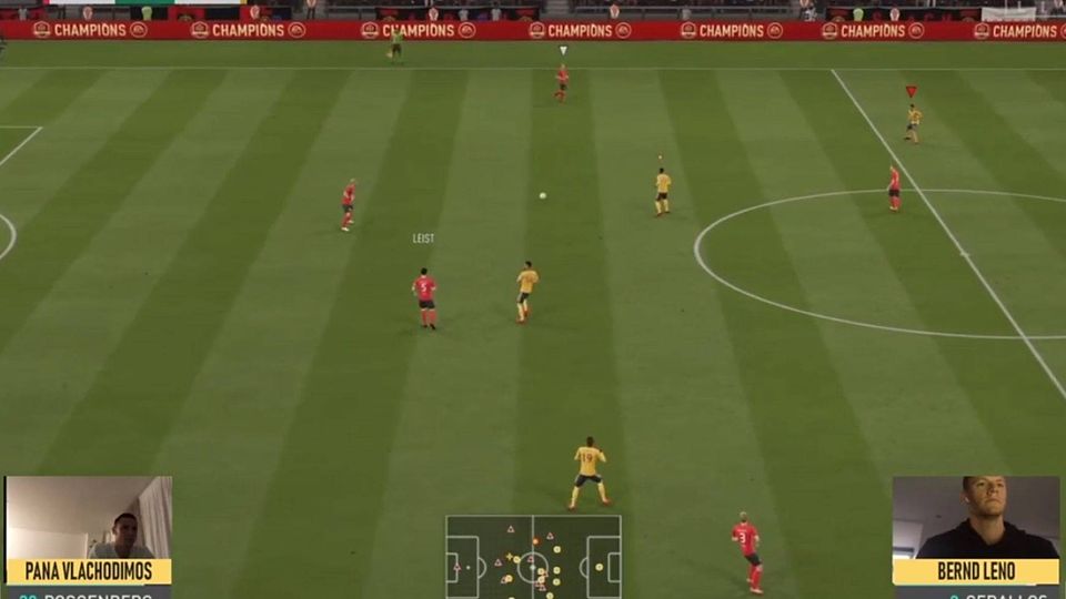 Im ersten Spiel traf Panagiotis Vlachodimos auf Bernd Leno. 